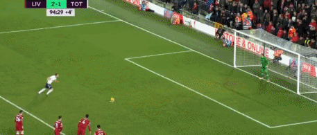 曼联1-1遭保级队逼平引热议，球迷愤怒点评，揪出最大罪人