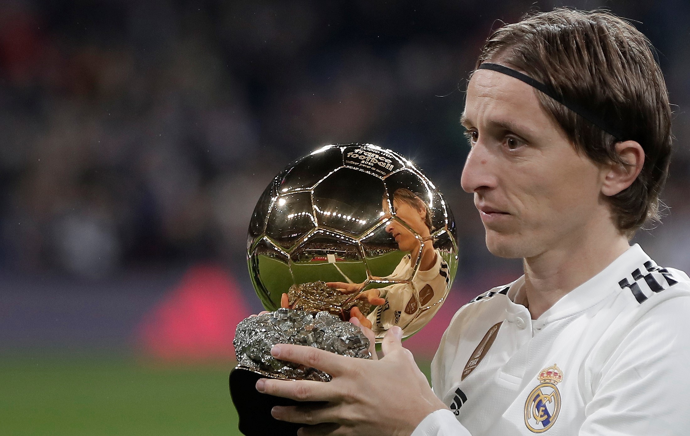 沙媒：坎塞洛告知新月高层自己想离队，但小因扎吉不想放他走