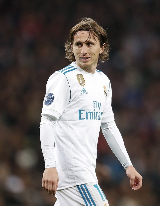 骑行爱好者穿骑行服唱说唱拍MV，运动体验别样精彩